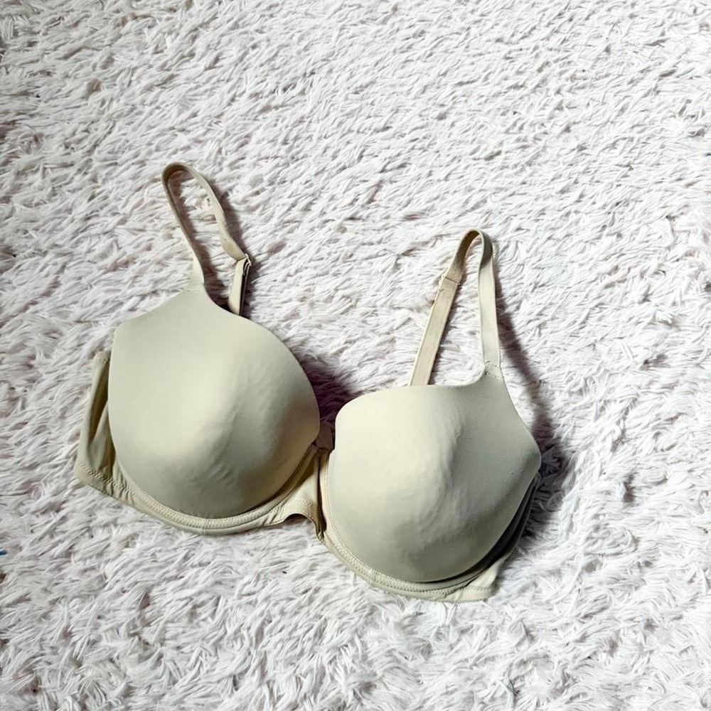 Victorias Secret PINK Padded Neutral Underwire Tshirt Bra Womens 36DD Essential